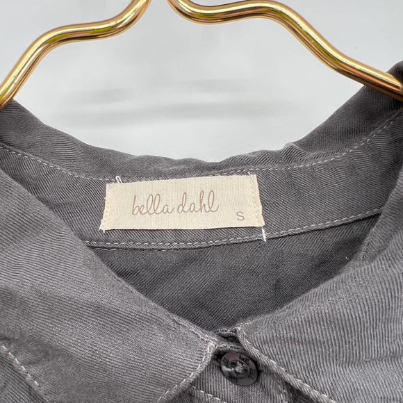 Bella Dahl Tencel Button Down with Ruffled Sleeves Size Small - Picture 2 of 5